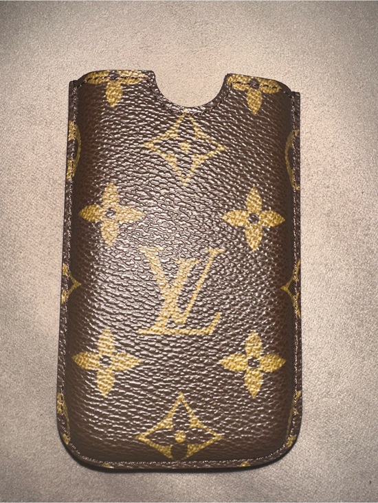 Louis Vuitton Accessories - Louis Vuitton Monogram Card/ Accessories Sleeve